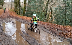 16 nov 2025 - 20km - 370mD+ /. 7 enfants et 3 accompagnateurs